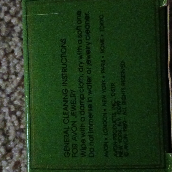 Brooch - Picture 4 of 4